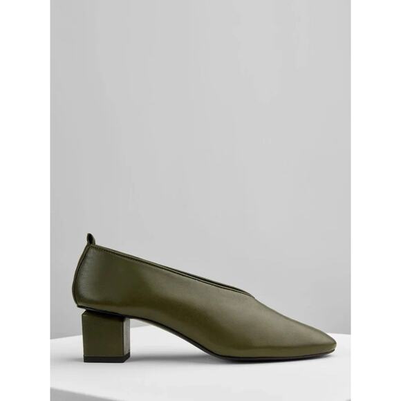 Gray Matters Olive Green Leather Block Heel Pumps Size 8 US made in Italy - Picture 2 of 12